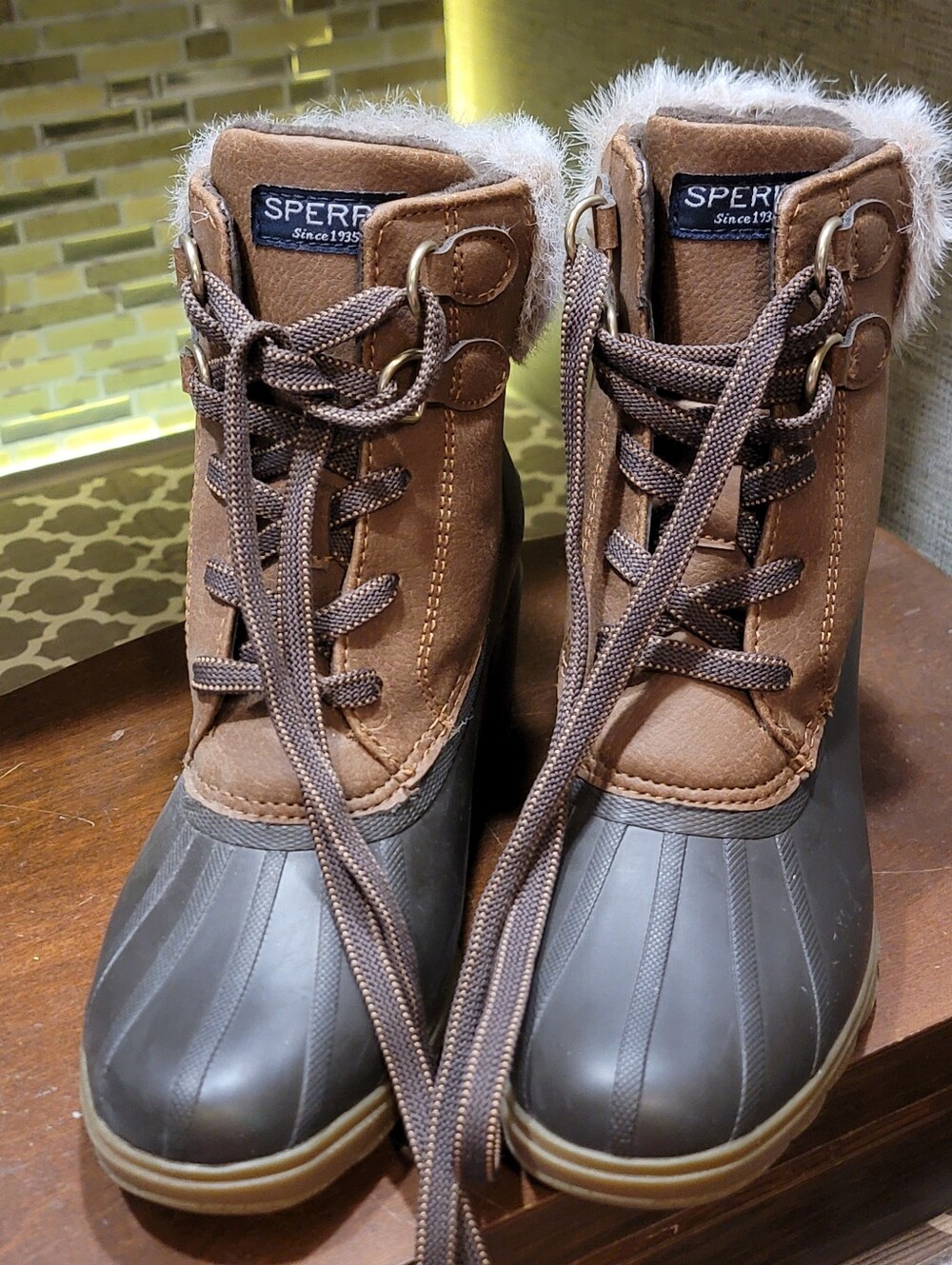 Sperry Brown and Dark Brown Women's Lace-Up Heeled Waterproof Winter Boots